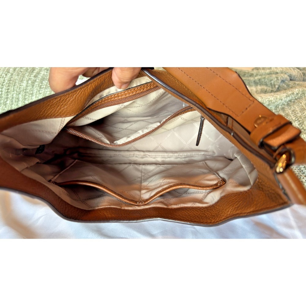 Michael Kors Lillian Leather Shoulder Bag Brown Pebbled Studded Buckle - Picture 8 of 13